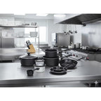 Set Complet Cu 22 De Piese Pentru Bucătărie Cu Oale, Tigăi, Wok, Tăvi, Ustensile, Accesorii